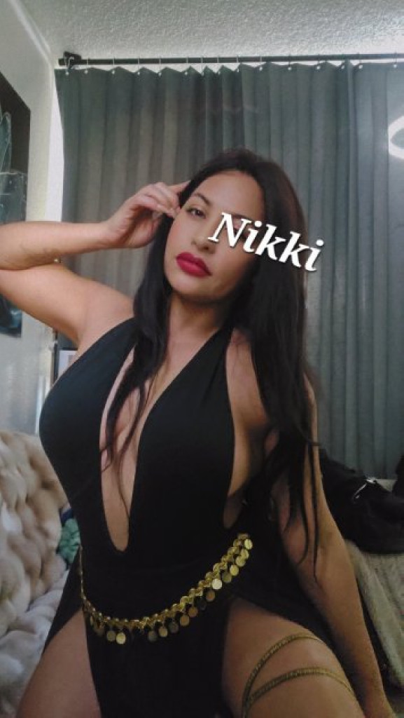 Nikki available photo 1