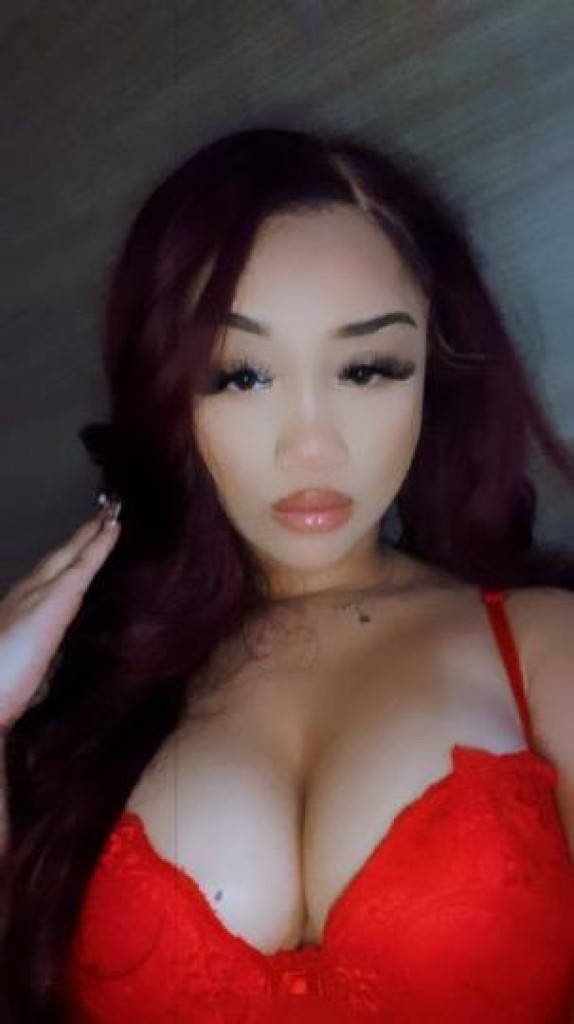 Yazmin photo 1