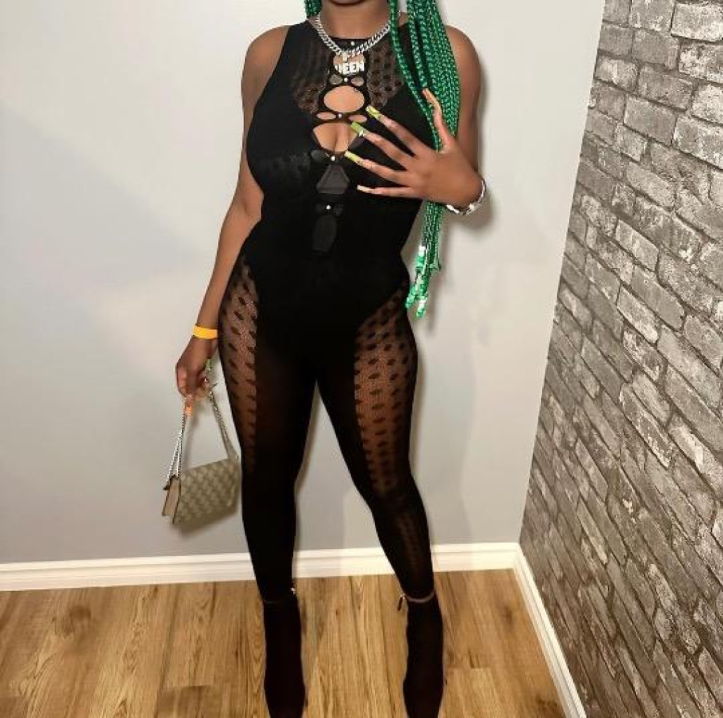 Weak men - Fetish- Findom photo 1