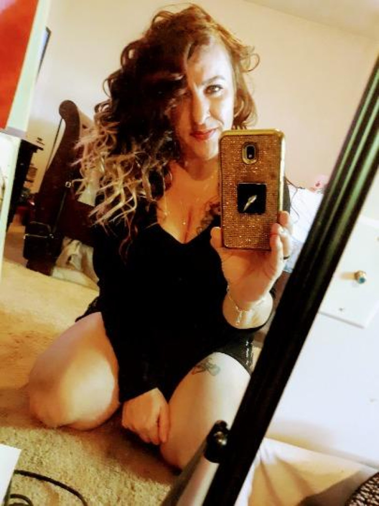 Lily photo 1