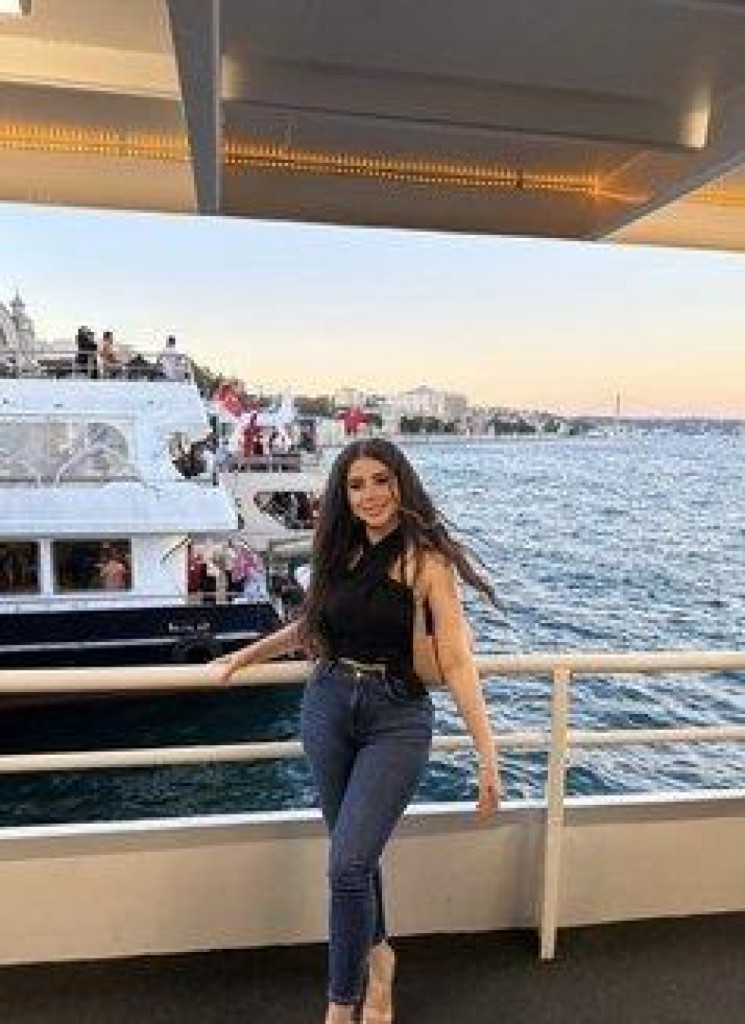 Sara independent – Iranian escort in İstanbul photo 1