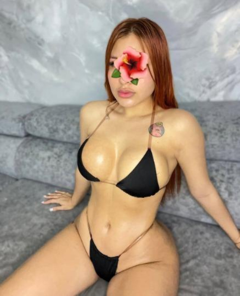 Nayeli photo 1