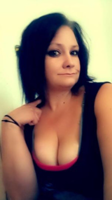 Fun, Adventurous Woman Looking for a Genuine Connection listing photo