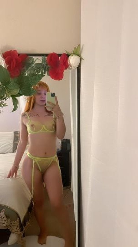Foxyk photo 1