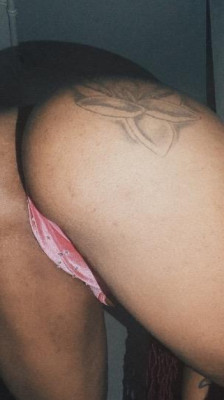 Cheeks listing photo