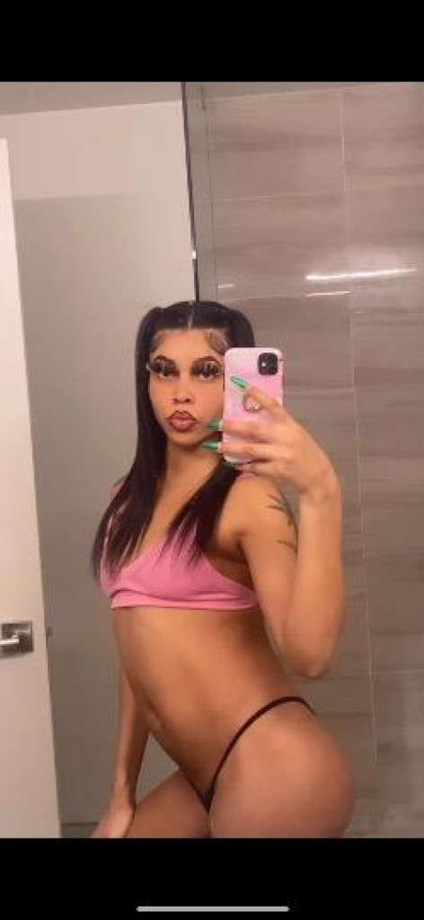 Stormii photo 1