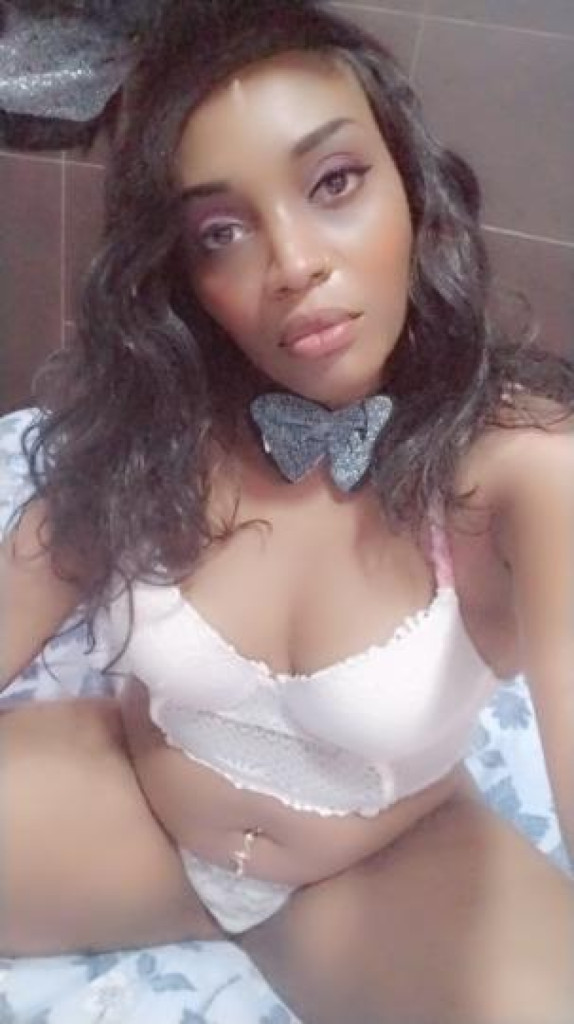 KRYSTAL photo 1