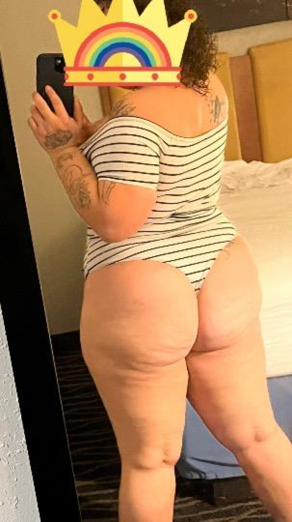 Ms.CHEEKS photo 1