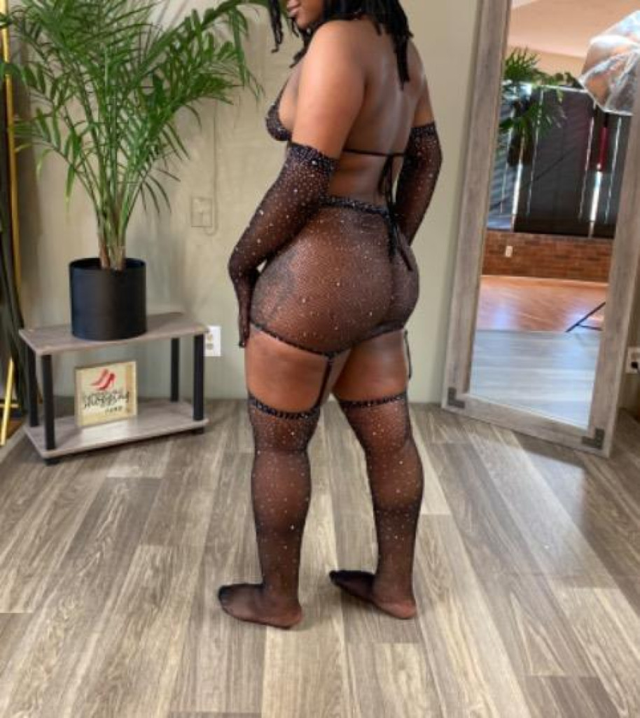 Ms. photo 1