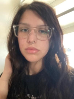 petite lover girl , looking for fun listing photo