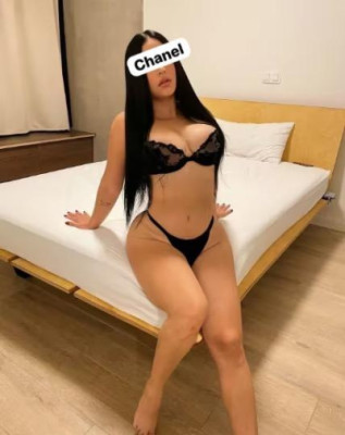 Chanel listing photo