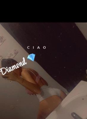 Diamond listing photo
