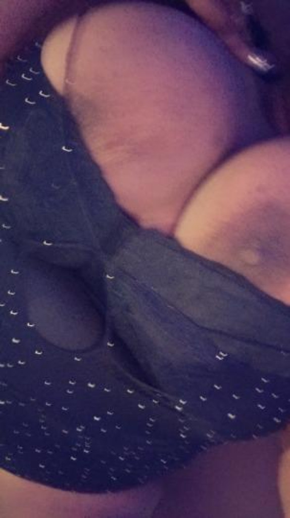 EbonyBBW photo 1