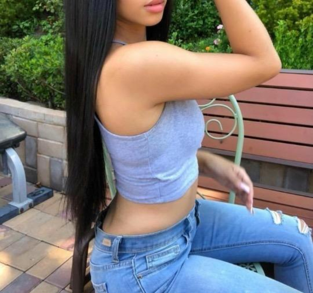 Esmeralda photo 1