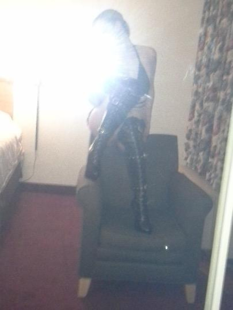 Ash photo 1
