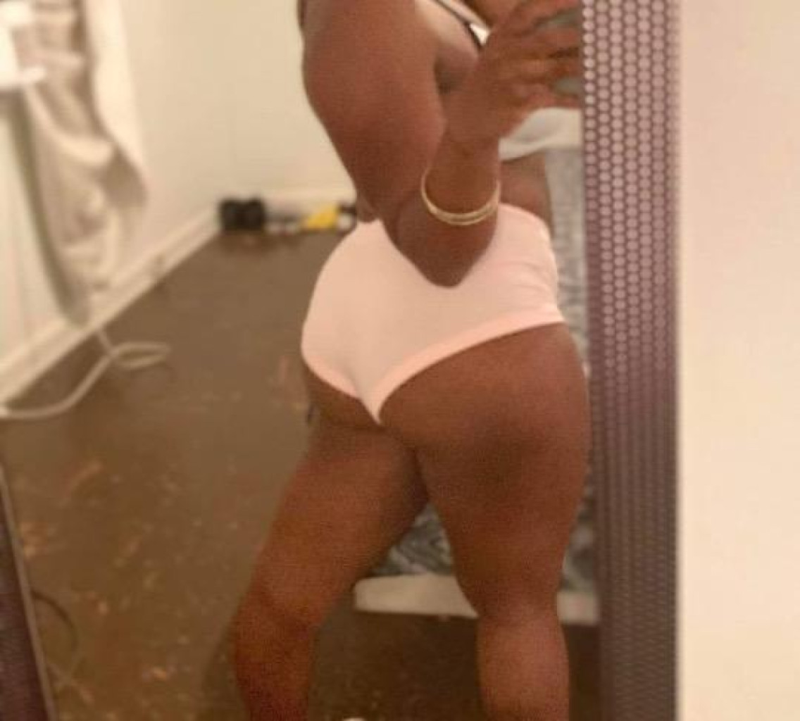 miss good coochie photo 1