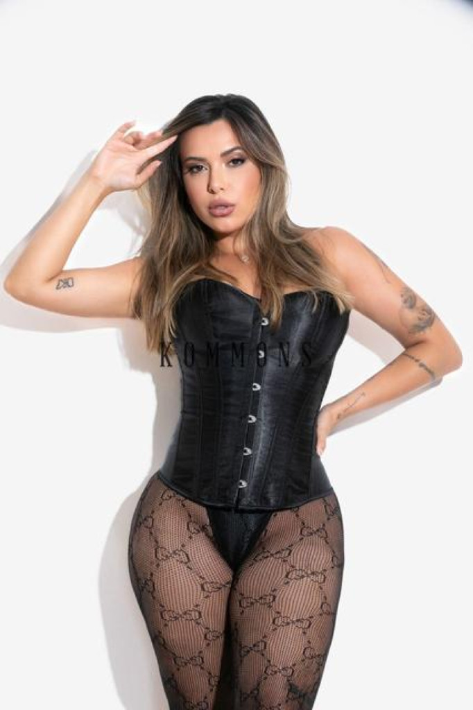 Gabi photo 1