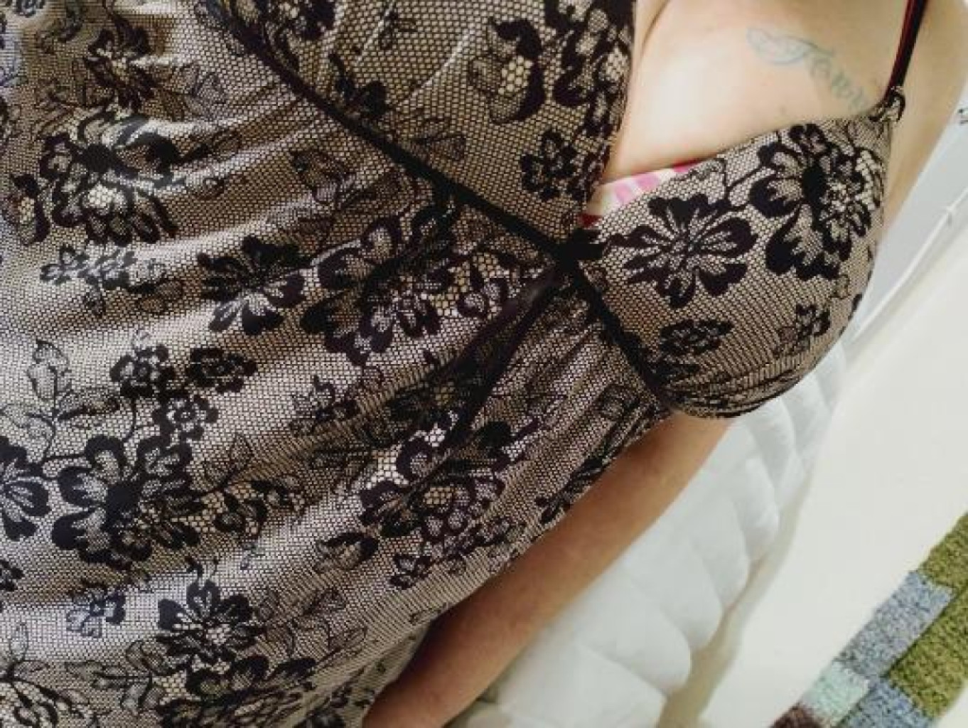 Ashlee photo 1