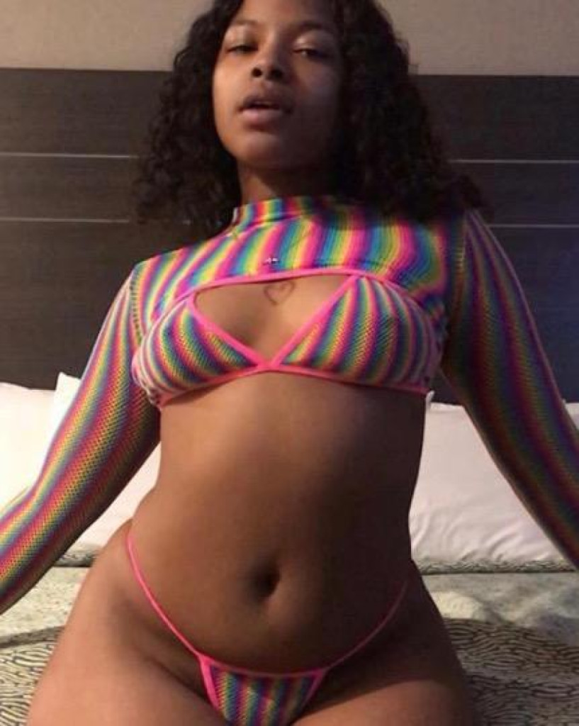 Ninaaa photo 1