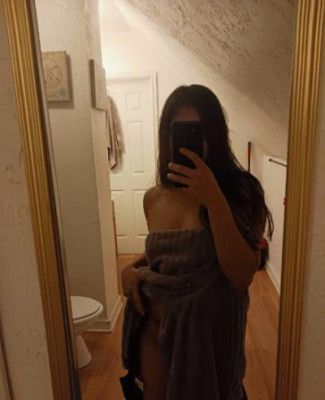 Mia listing photo