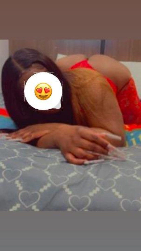 Red photo 1