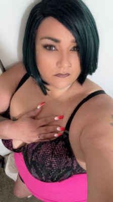 AmandaSkyy listing photo