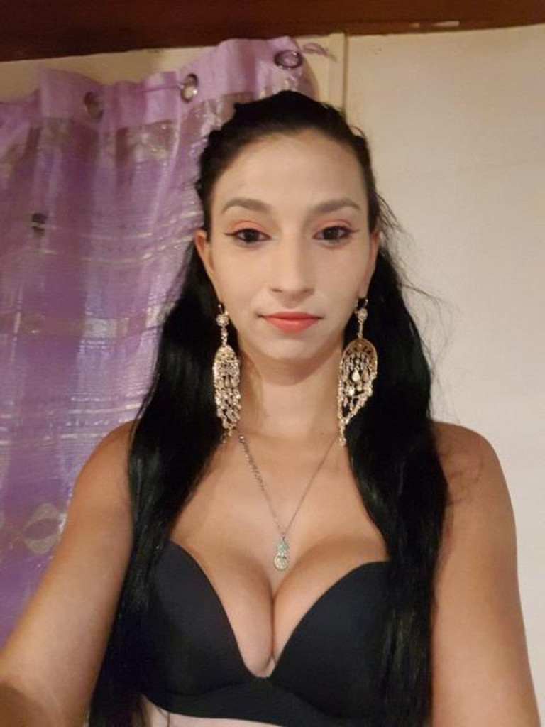 ariana89 (ariana89) photo 1