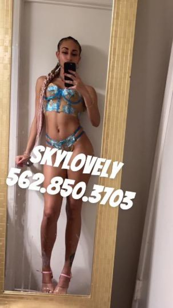 Skylovely photo 1