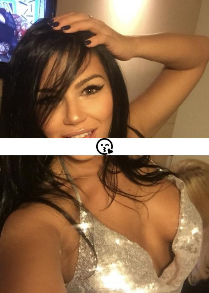 Selena photo 1