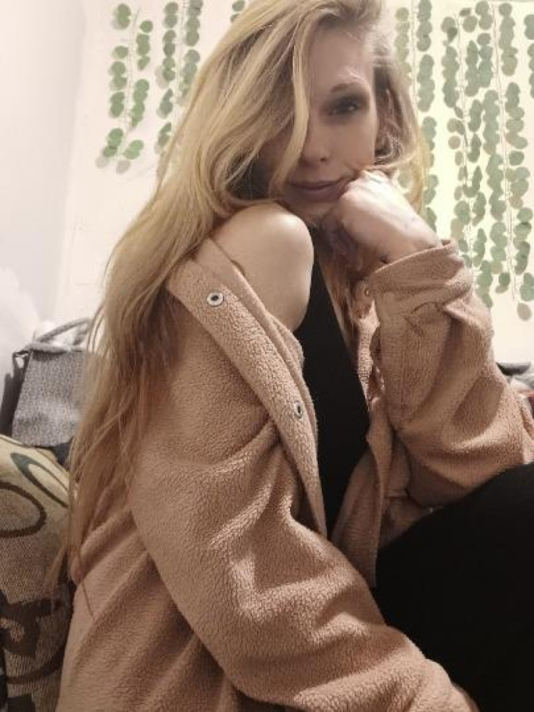 Delilah photo 1