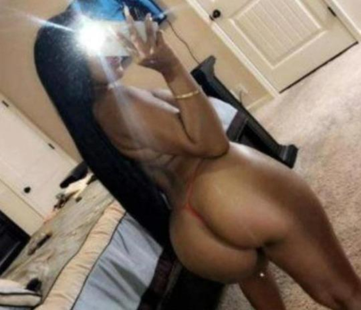 VEN ADISFRUTAR DE UNA CHICA SEXI photo 1