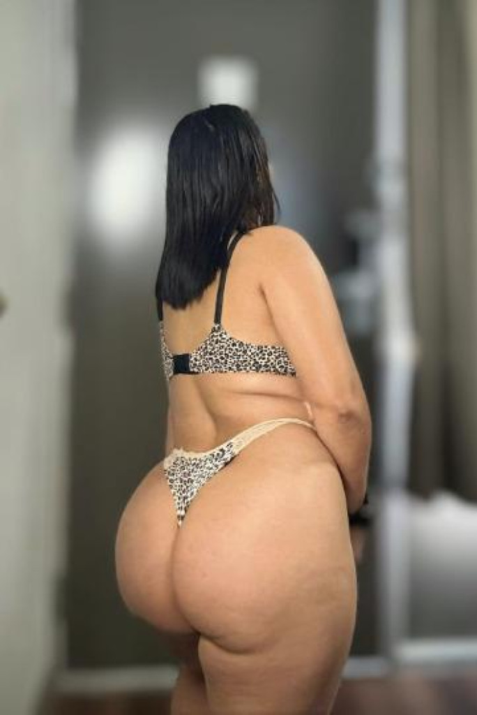 Yenni photo 1