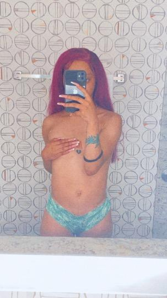 Mandy photo 1