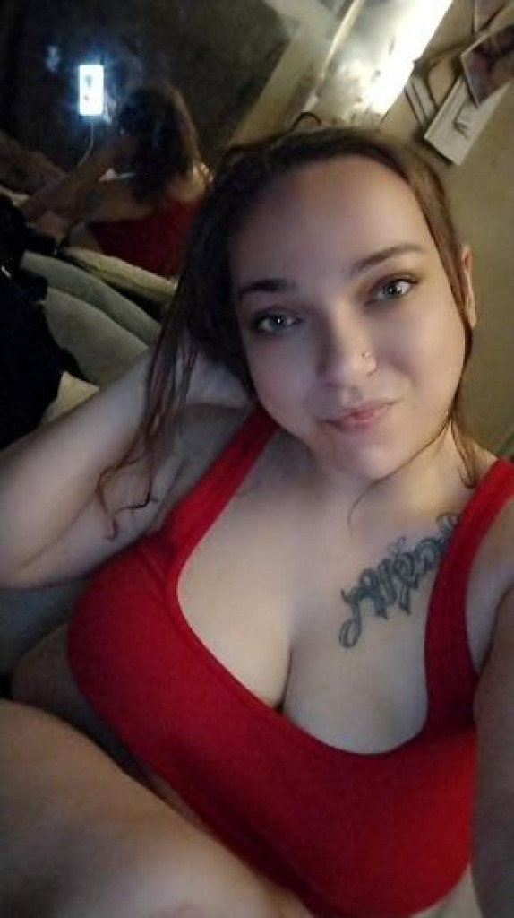 LETS SEE WHERE THE BED TAKES US 😜 photo 1