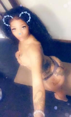 Sexxxxxy listing photo