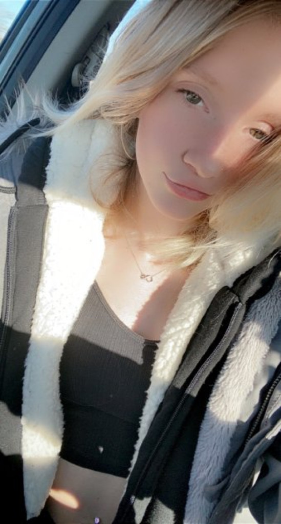 Courtney photo 1