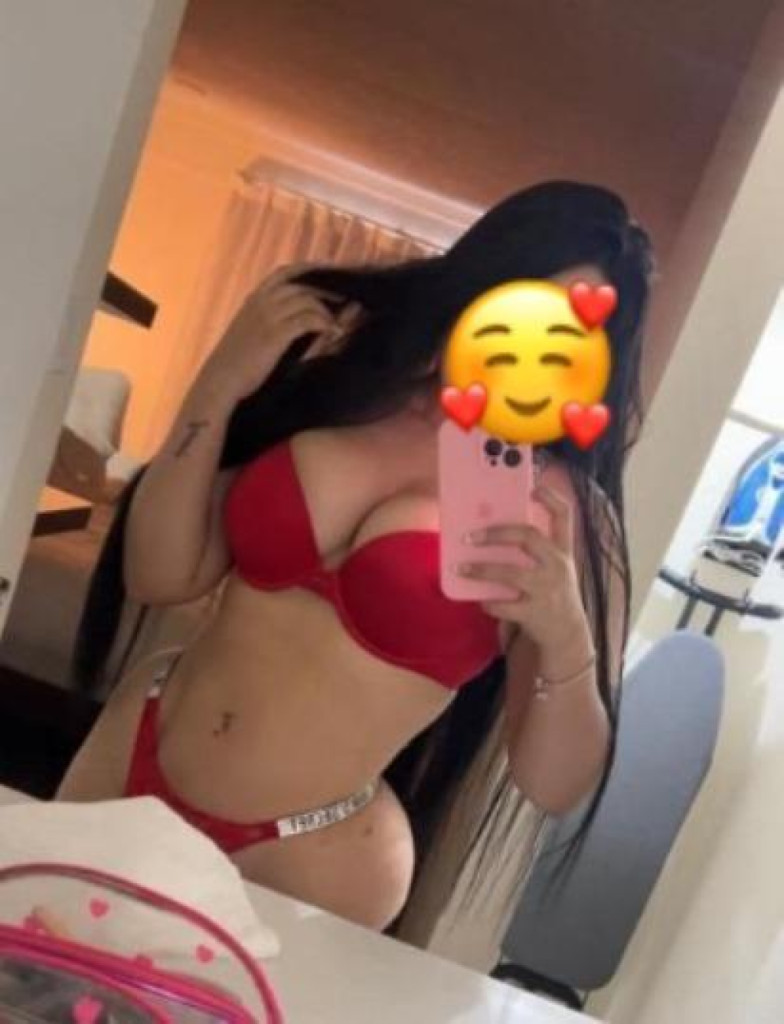 Available now papi!!!!💋💋💋 photo 1