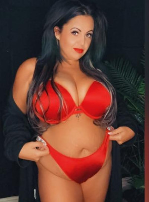 LETS 💋 KISS listing photo