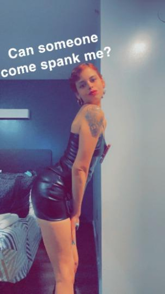 Tiny photo 1