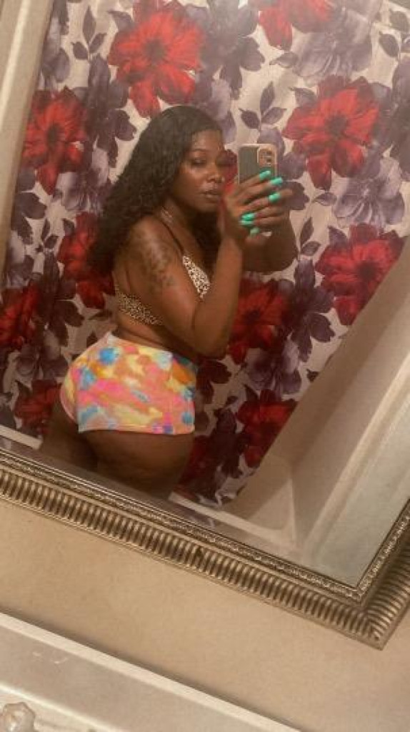 THICK SWEET SEXY photo 1