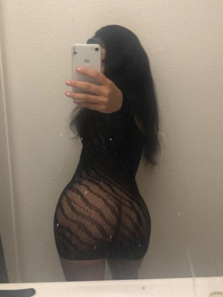 Malayah photo 1