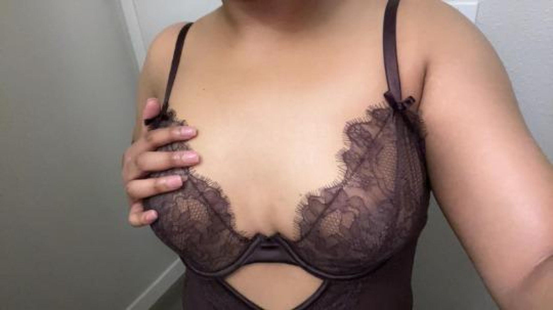 PEACHEZ! photo 1
