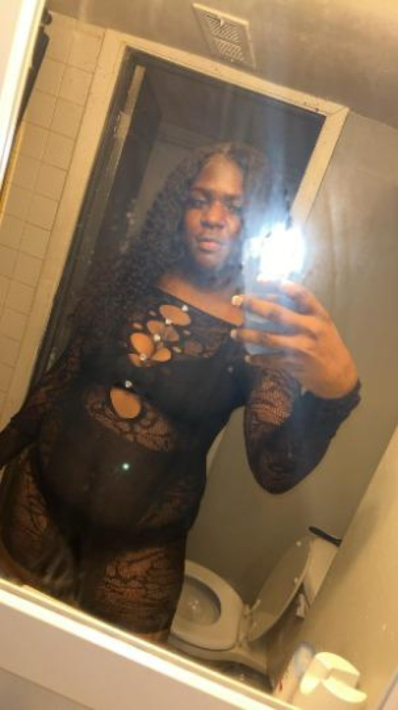 Ms. photo 1