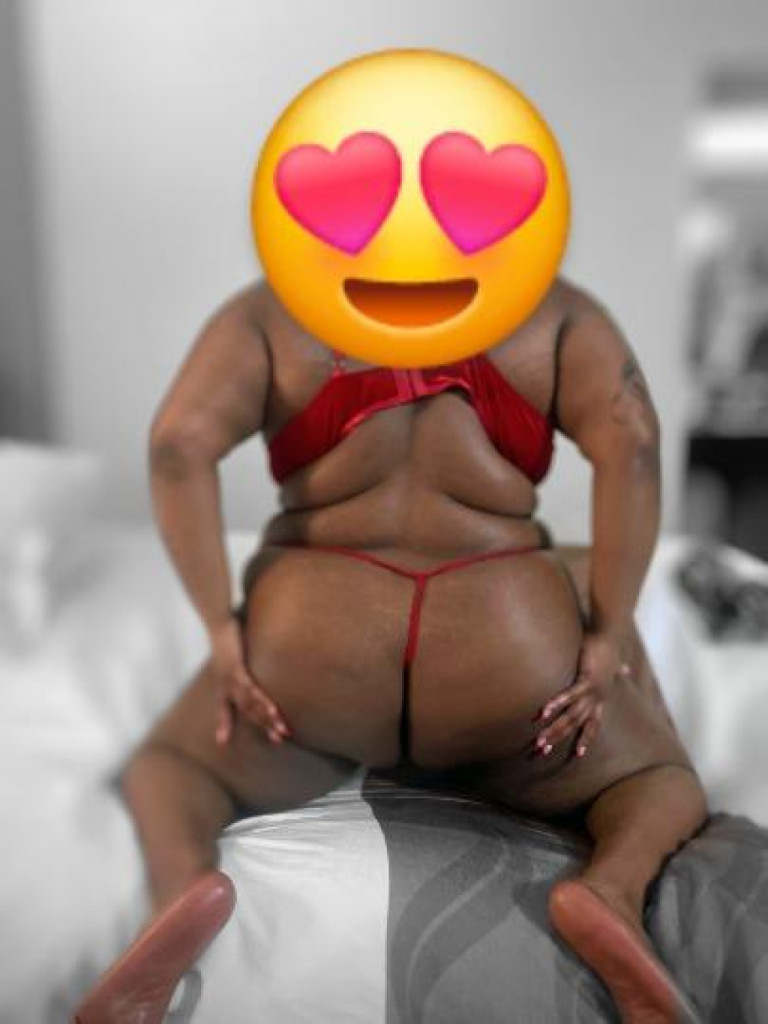 Ms.Chocolate-Honey photo 1