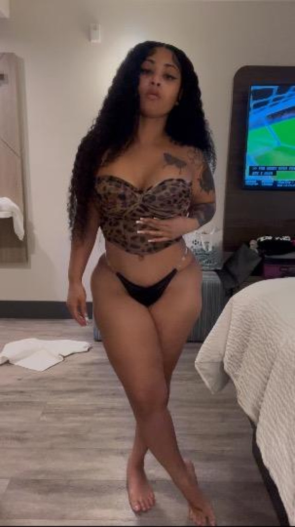 Miaaaaaa photo 1