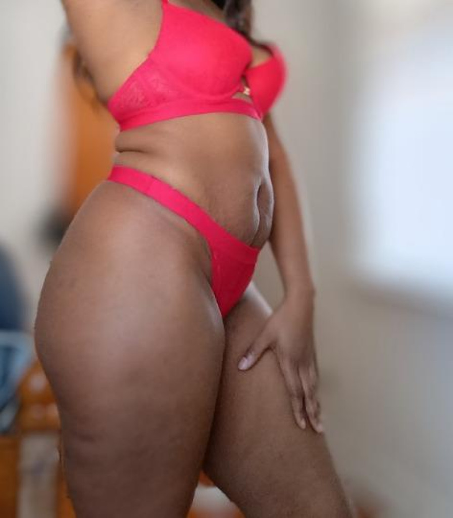 E'moni photo 1
