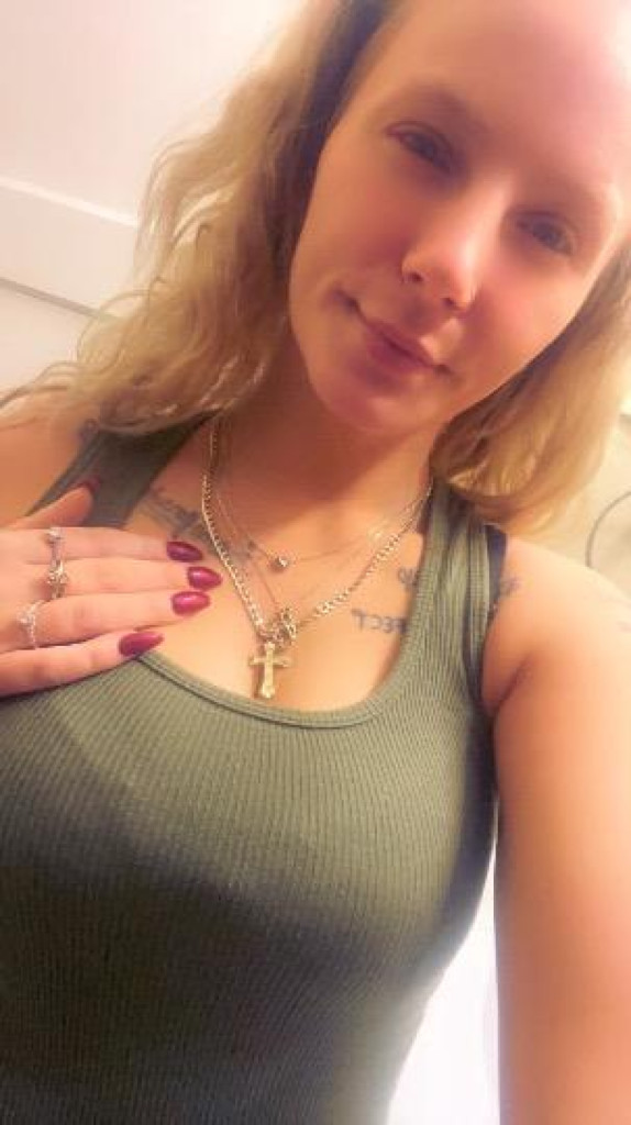 Wanting a friend ;) photo 1