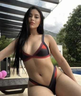 Ashleigh 😋❤️ listing photo