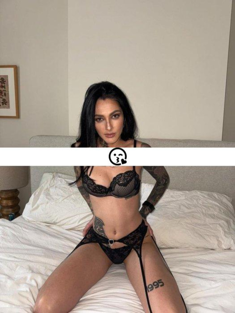 Mia photo 1