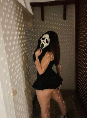 I'm a hot sexy latina with beautiful body come touch me baby😍 listing photo